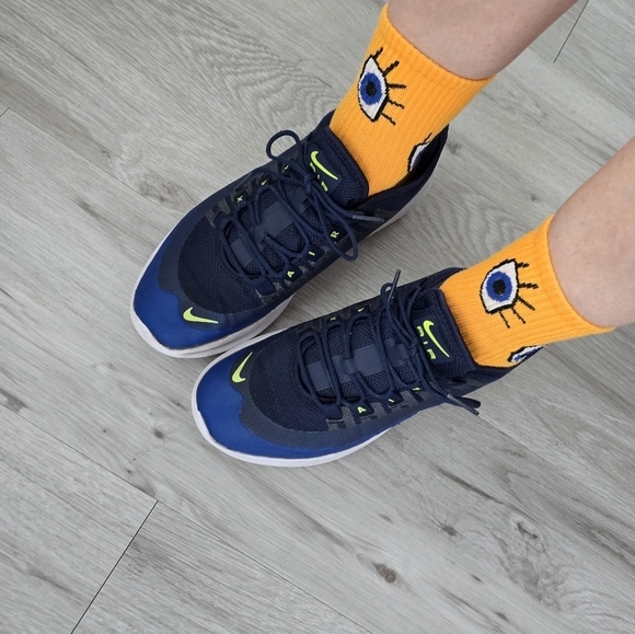 Nike | Air Max Axis ombre blue sporty pop sneakers | WMS 7.5 - Picture 1 of 14